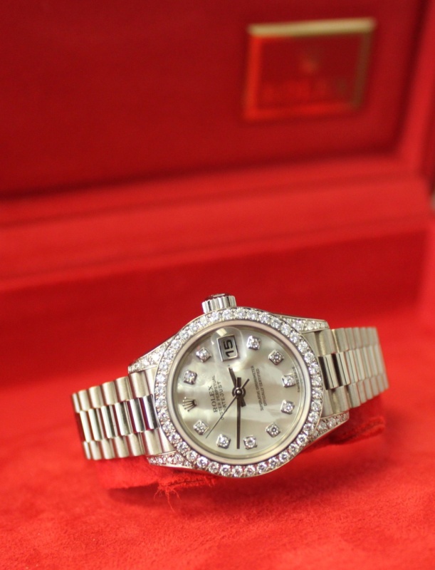 Final pic - the Rolex 69159 with a mother of pearl dial, all in white gold. Cant very well get a 3970J for myself without getting the wife something, can I?