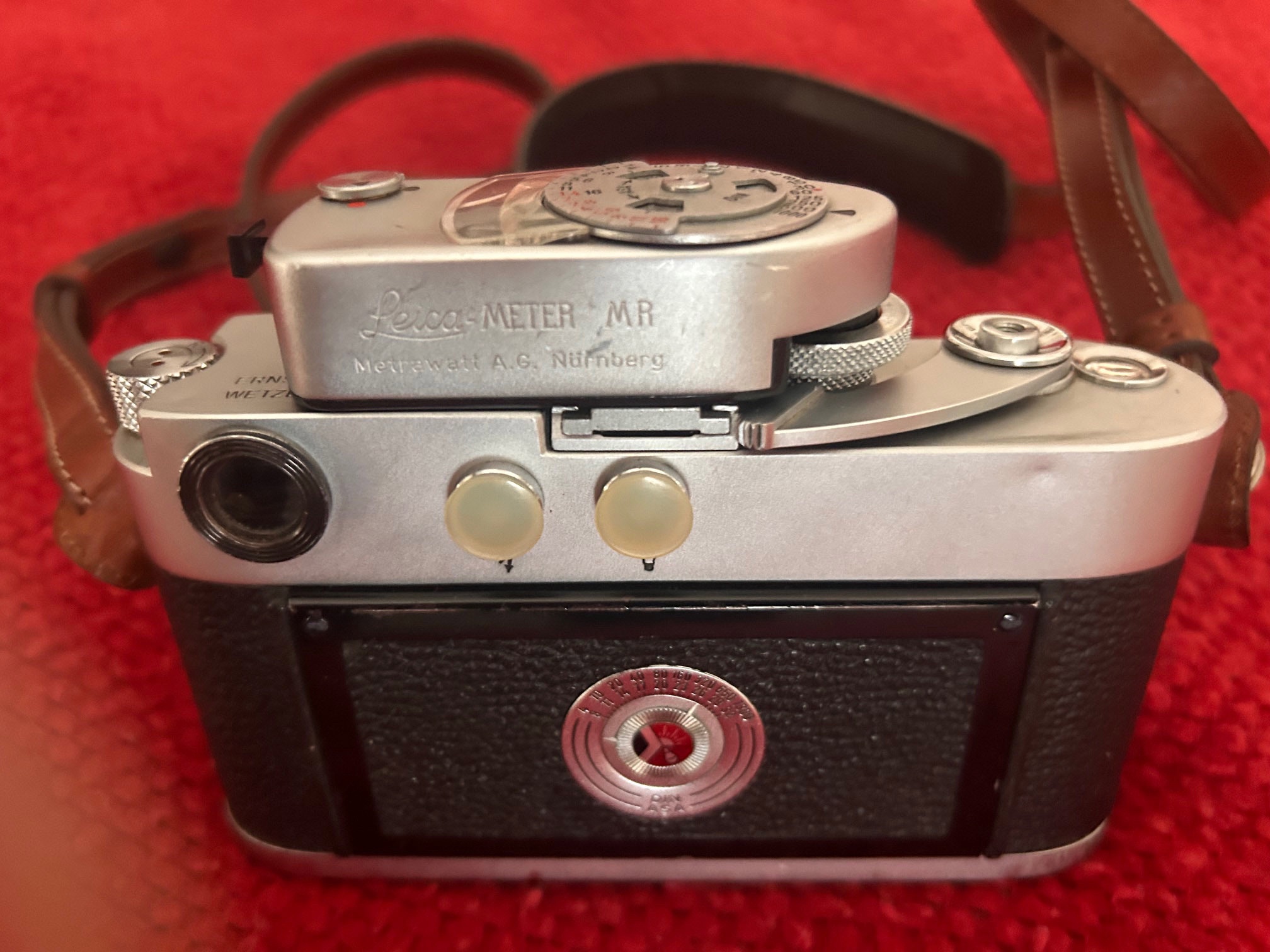 Leica M3 film camera, produced 1954-1967, features sharp lenses