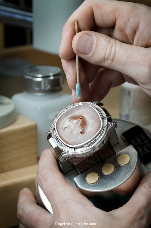 Setting the diamond bezel.