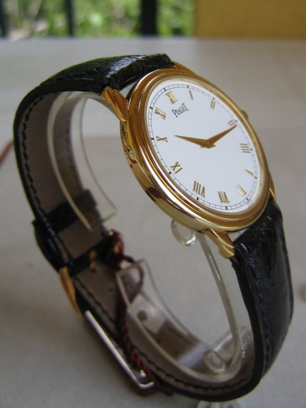 Three-quarter Side 1