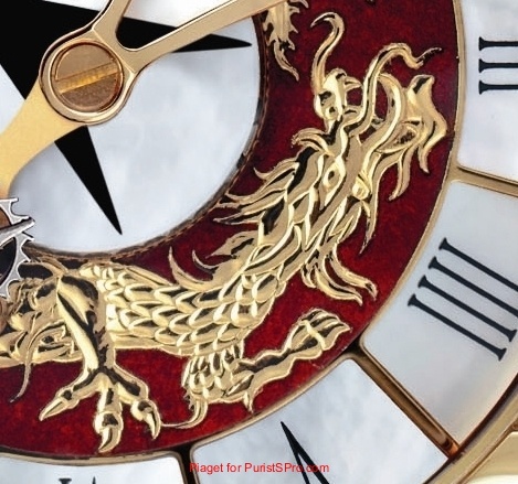 A detail of the Chinese dragon on the inner ring of the dial.