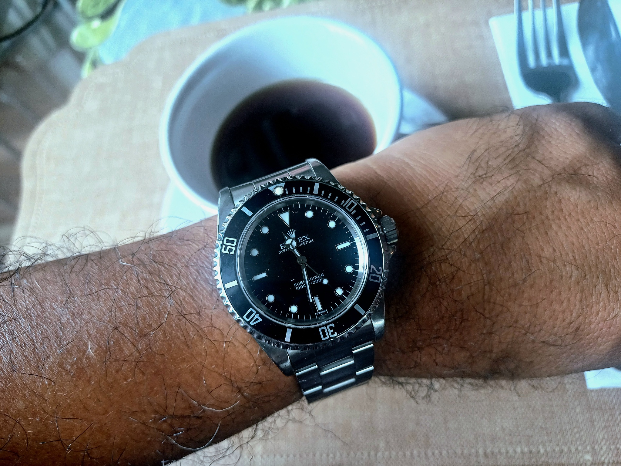 Watch by Rolex, Submariner, 14060