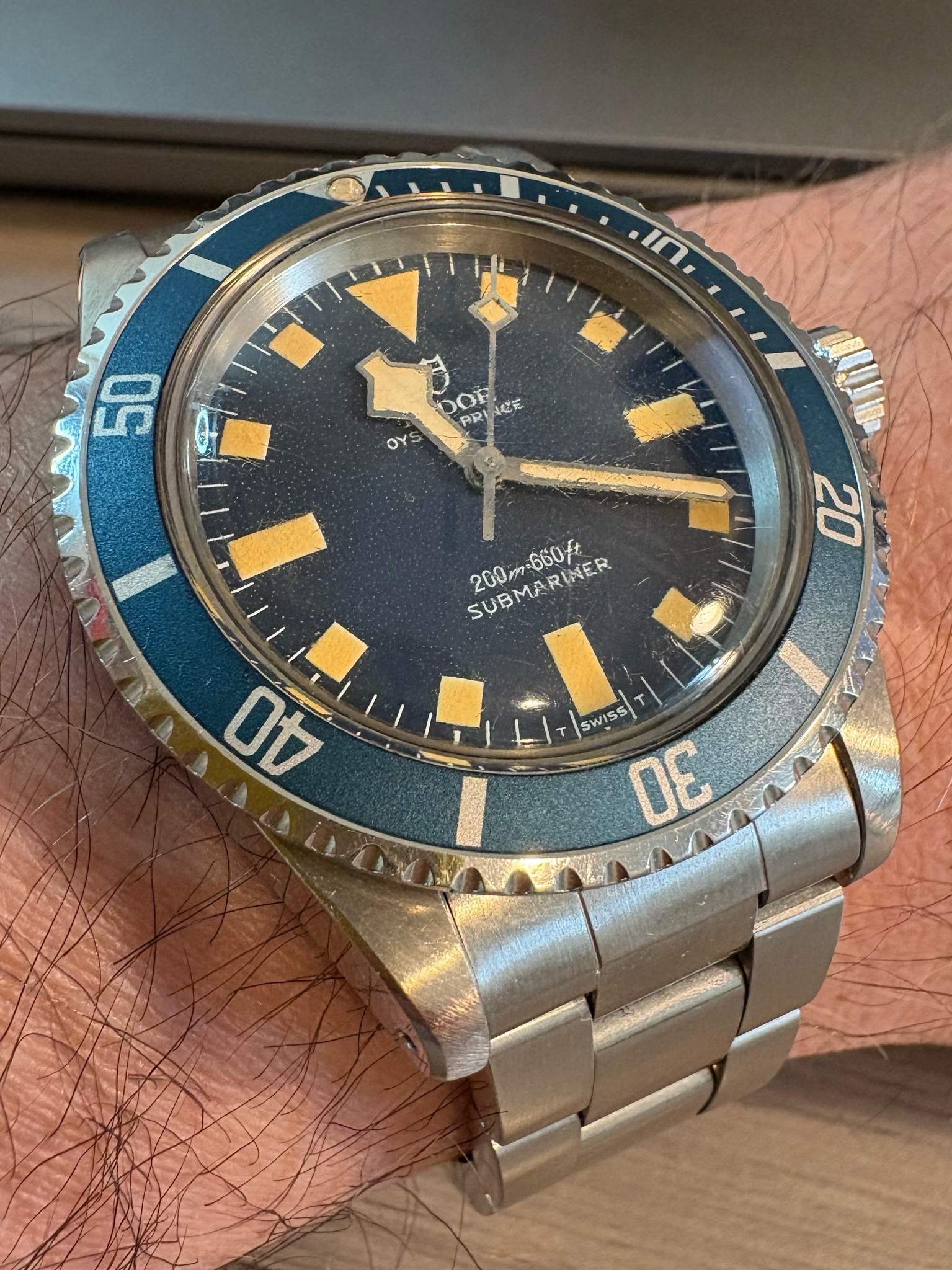 Watch by Rolex, Tudor, Tudor Submariner, 9401
