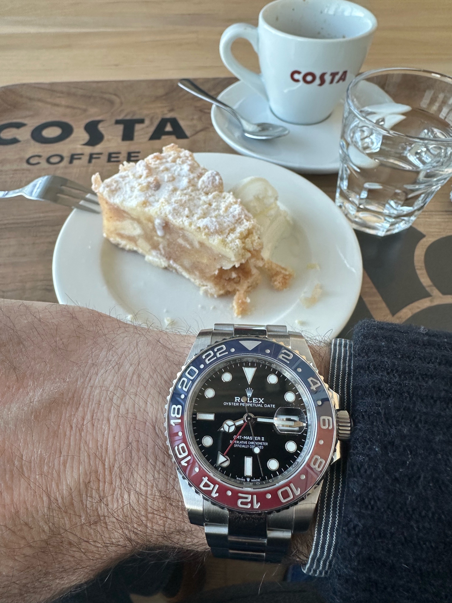 Watch by Rolex, GMT Master II, 126710