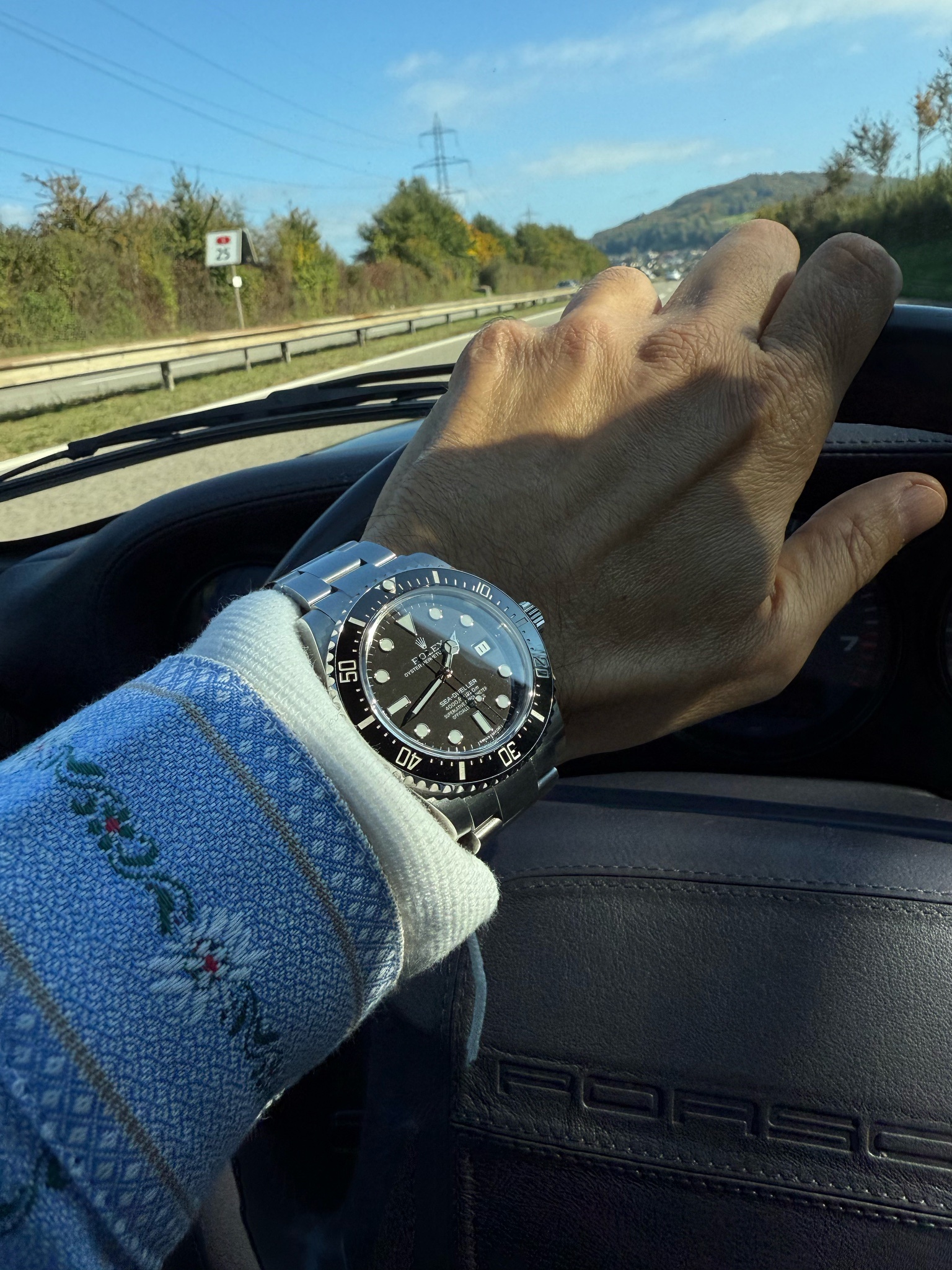 Watch by Rolex, Sea Dweller, 116660