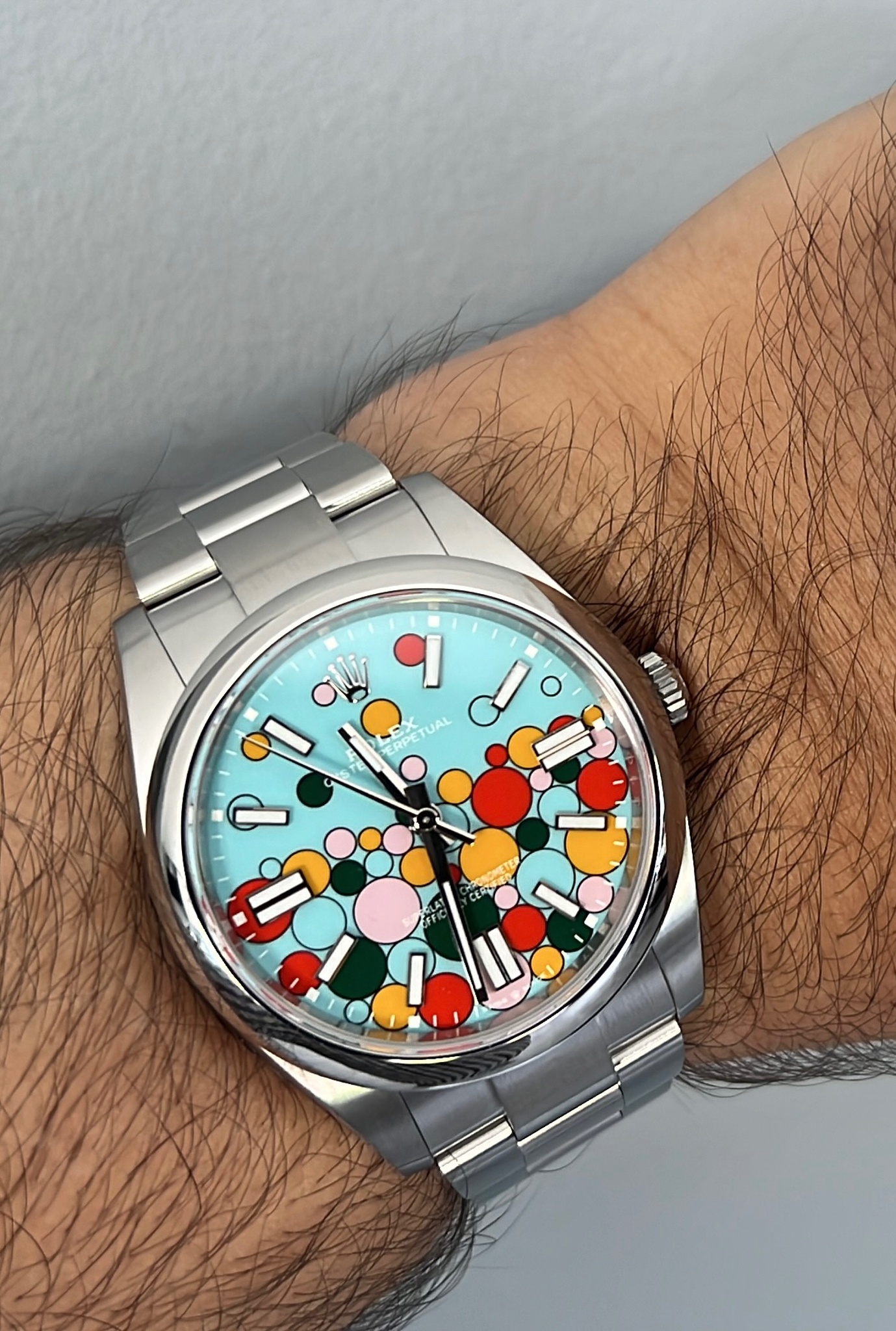 Watch by Rolex, Oyster Perpetual, 124300