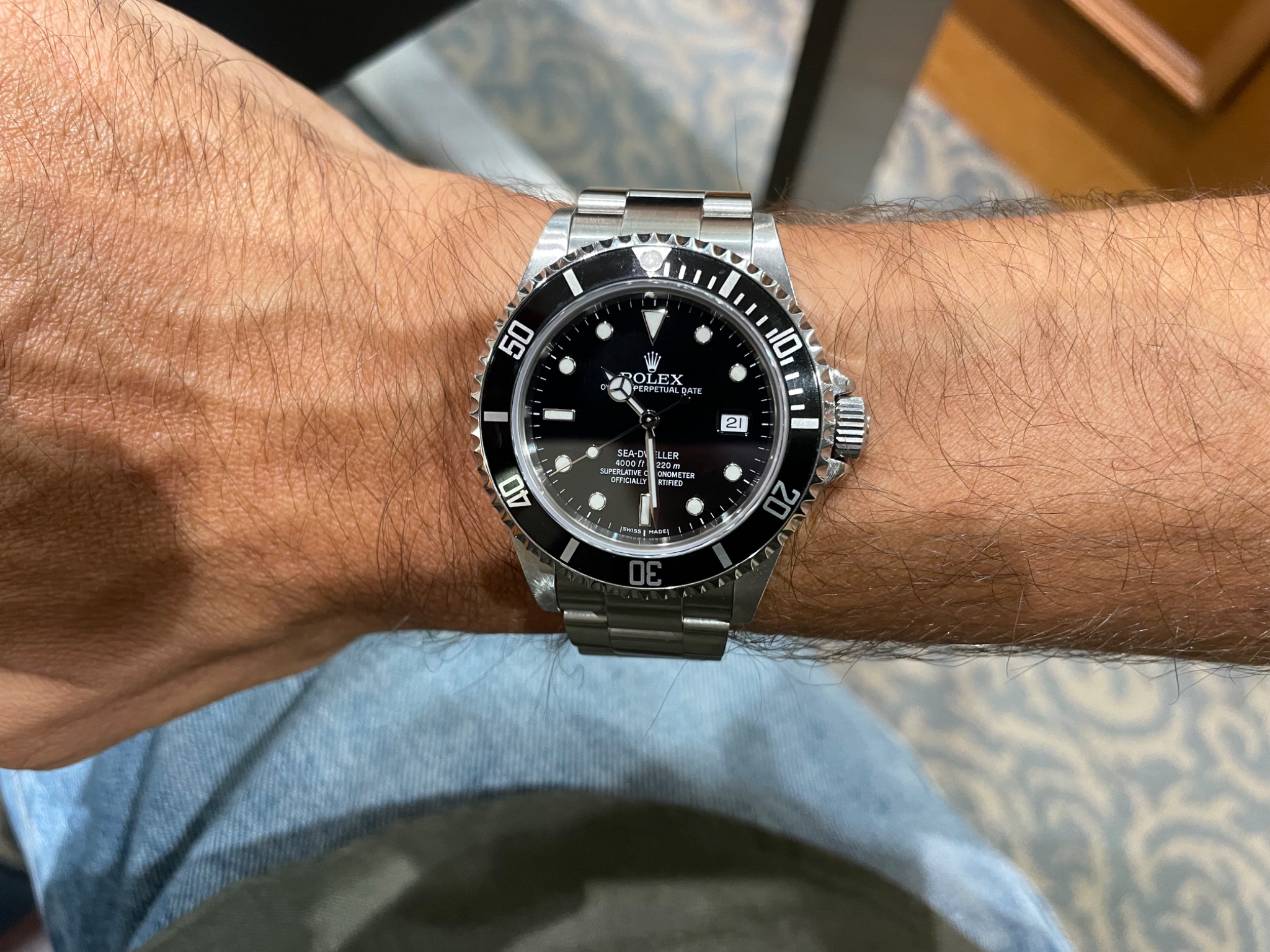 Watch by Rolex, Sea Dweller, 16600