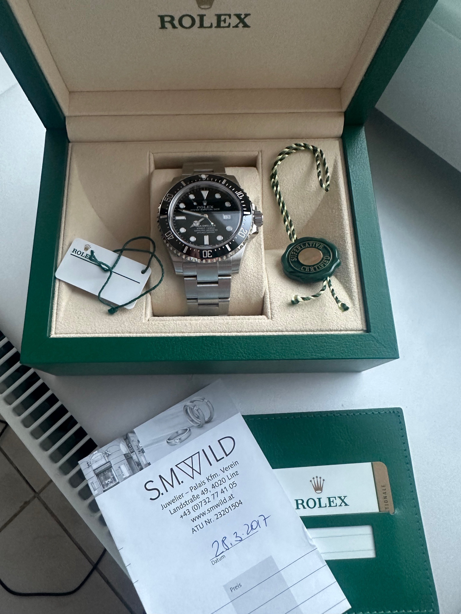 hide♂rock69 Rolex Sea-Dweller 4000 (116600) - A Collectors Choice - Rolex
