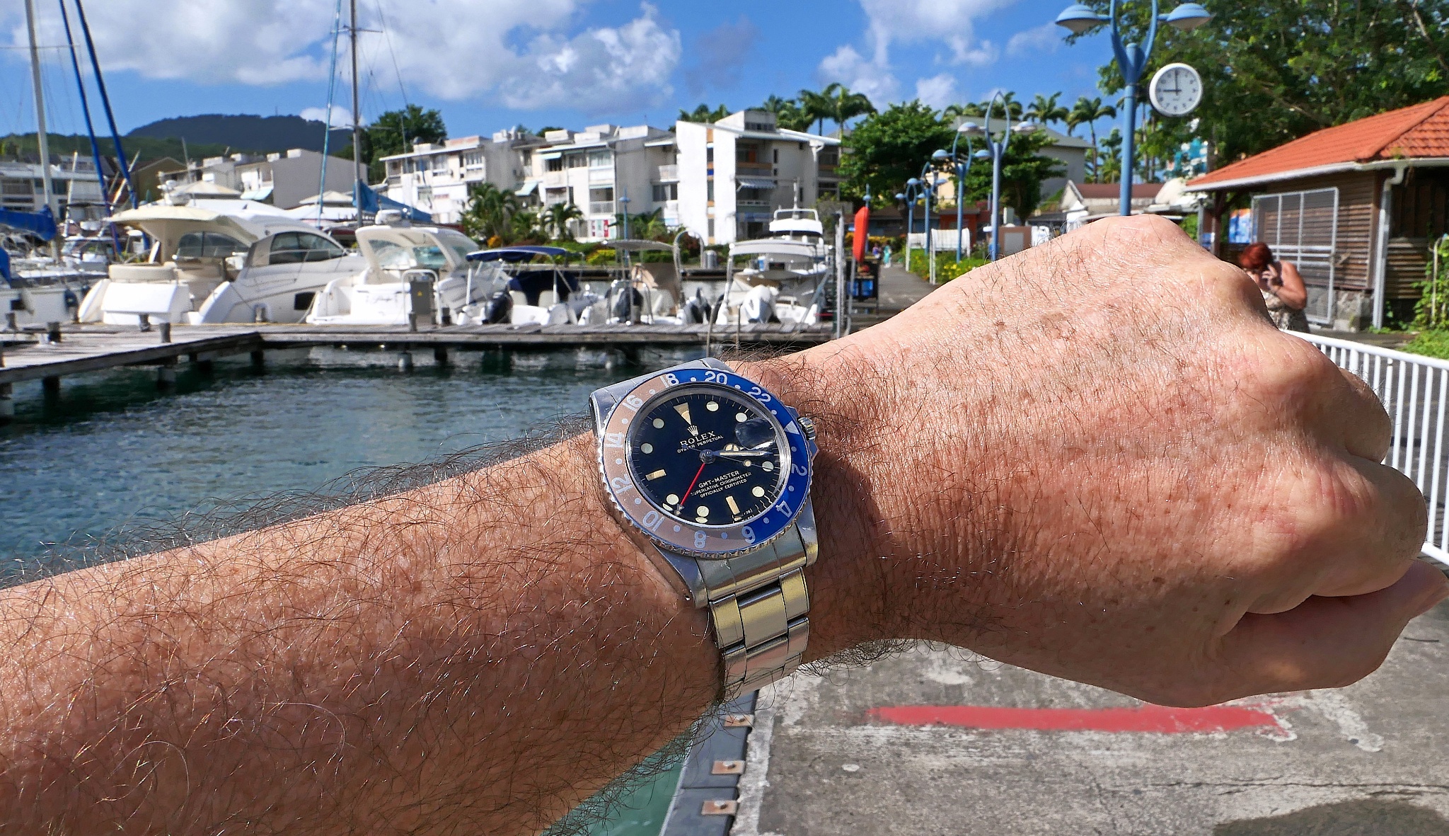 Watch by Rolex, Gilt, 1675 Gilt, GMT Master, 1675