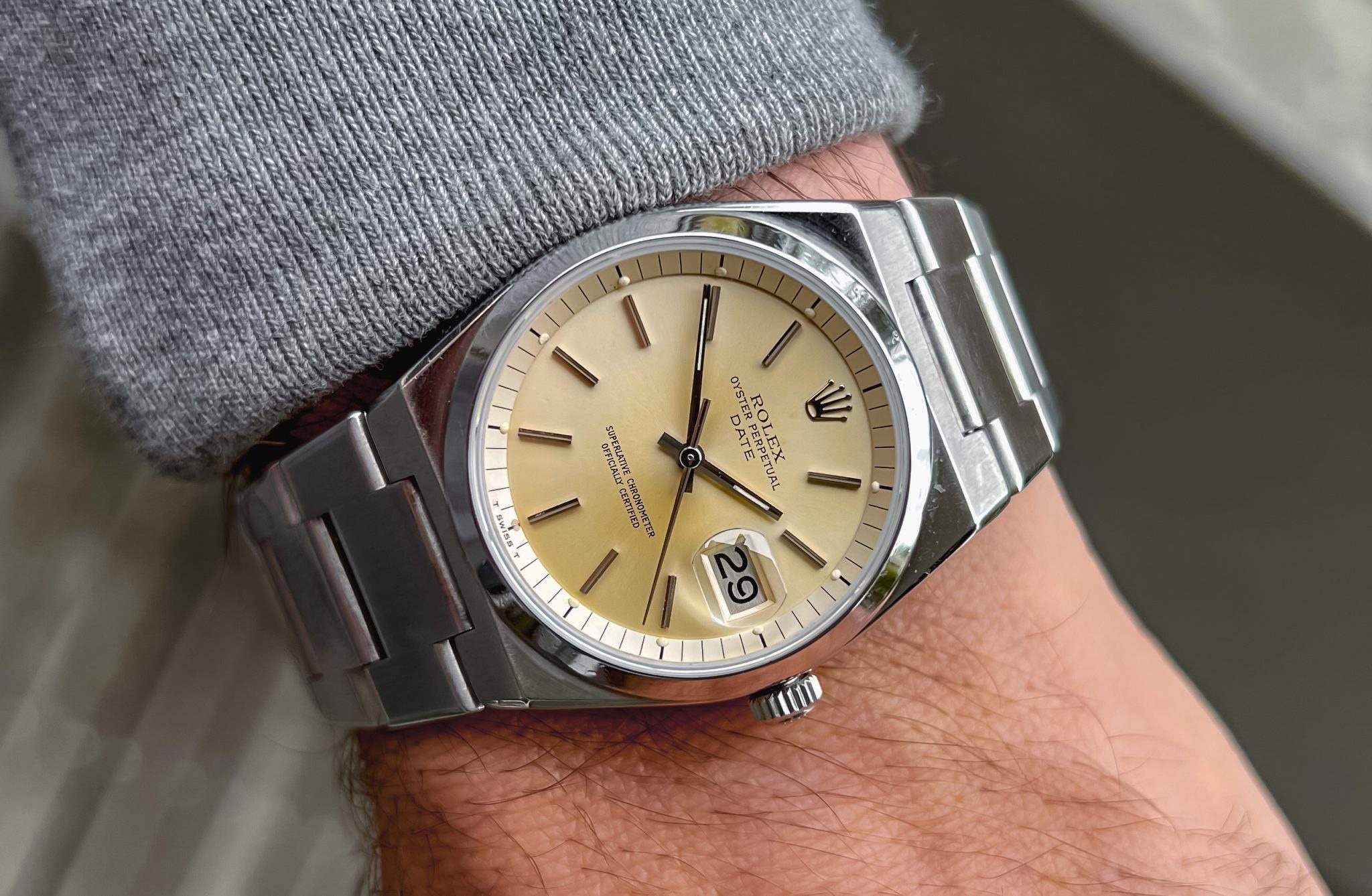 Watch by Rolex, Oyster Perpetual Date, 1530