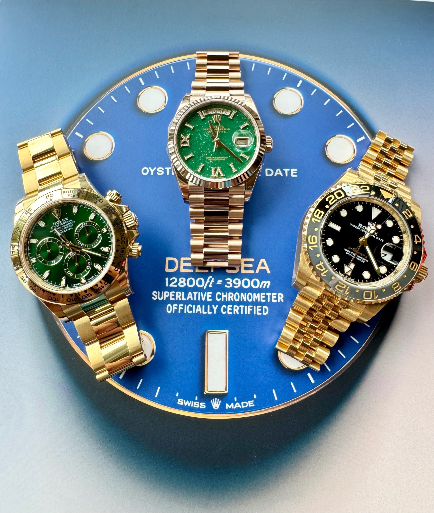 Watch by Rolex, Day Date 40 mm, 128235