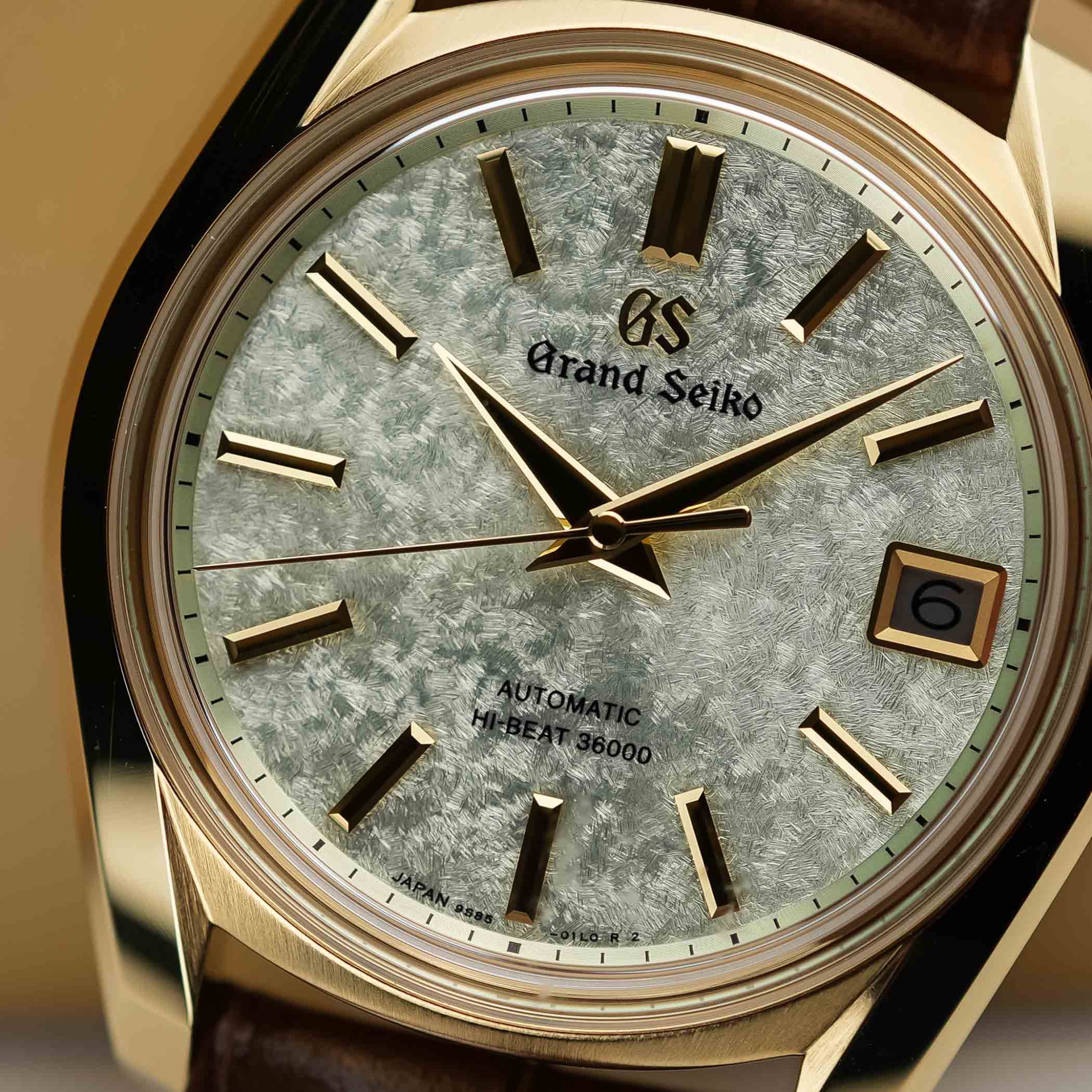 Grand Seiko Sakura-Wakaba SBGH376 pays homage to the 62GS with