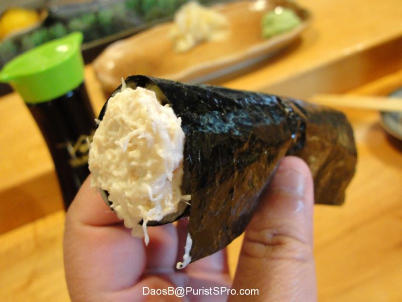 Blue crab from Maryland in a handroll.