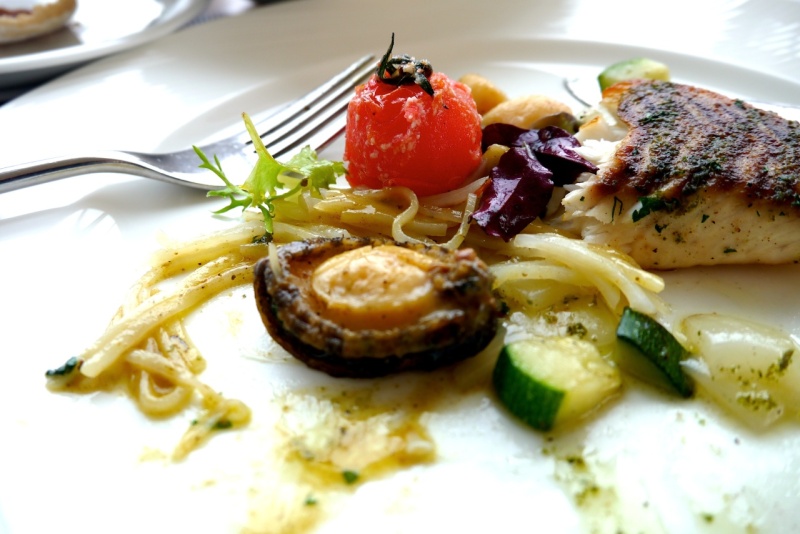 fish looked over browned but nice and crisp 