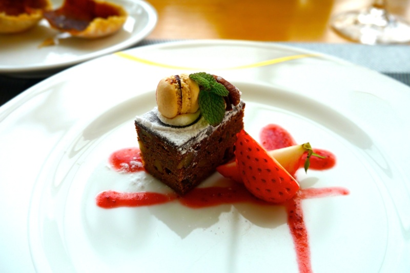 delicious dessert with miniature macaroon 