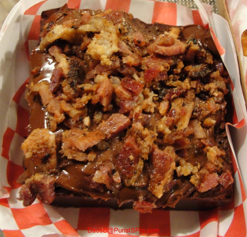 Brownie with Nutella and bacon.
