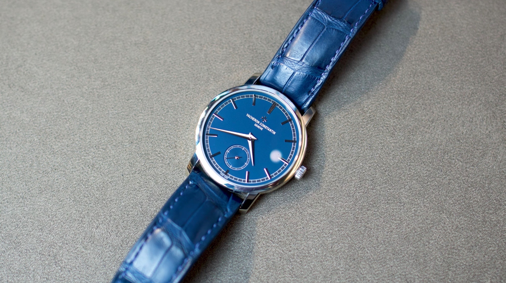 Watch by Vacheron Constantin, Traditionnelle