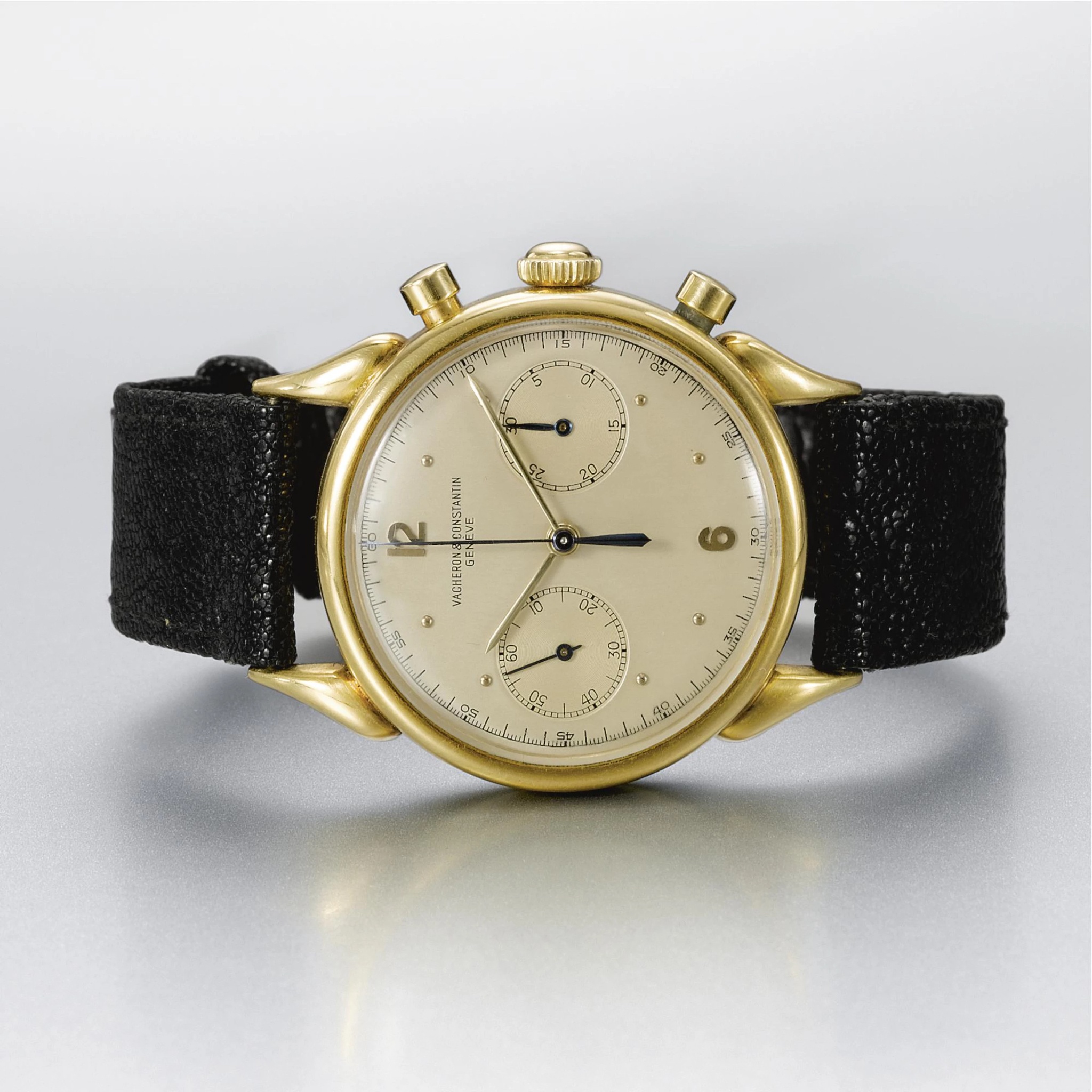 Watch by Vacheron Constantin, Historiques, Cornes de Vache 1955