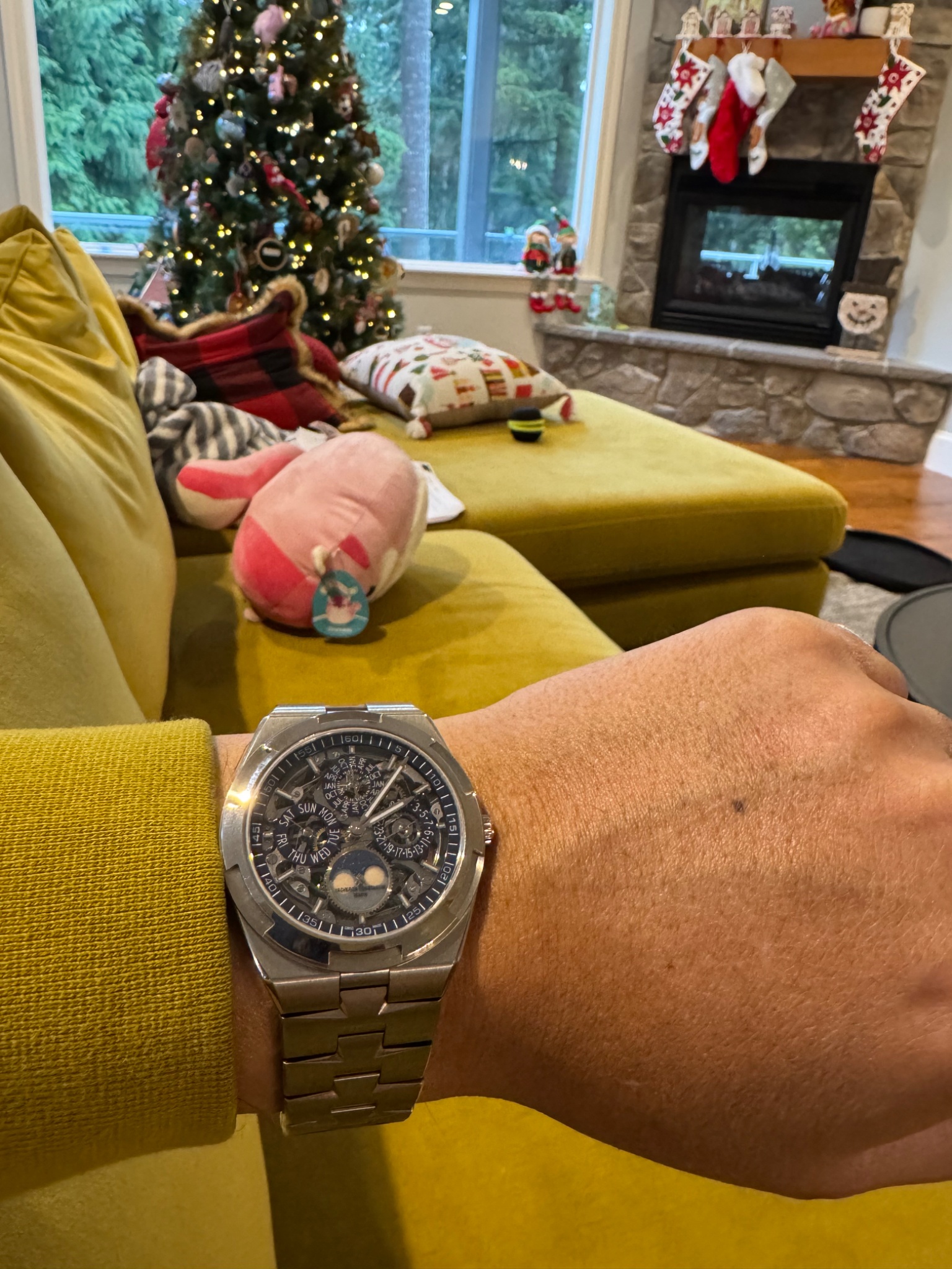 Watch by Vacheron Constantin, Overseas, Overseas Perpetual