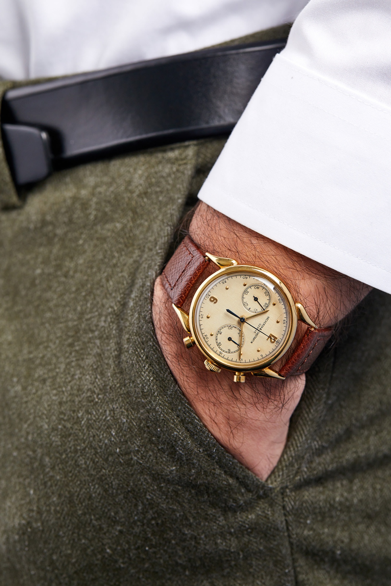 Watch by Vacheron Constantin, Historiques, Cornes de Vache 1955