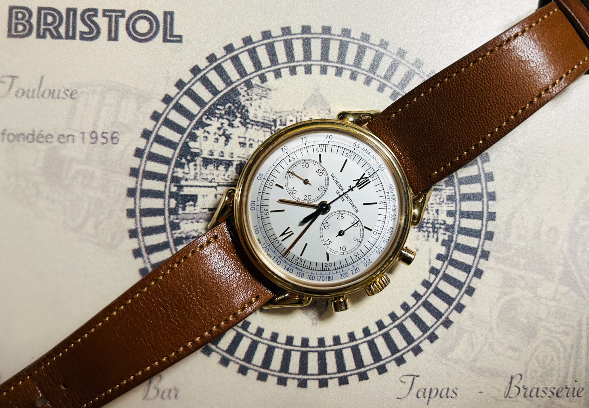 Watch by Vacheron Constantin, Historiques, Cornes de Vache 1955