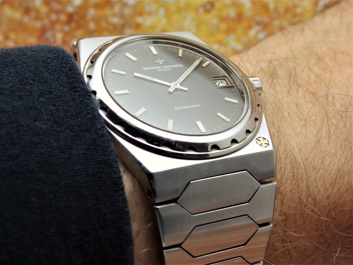Watch by Vacheron Constantin, Historiques 222, Historiques