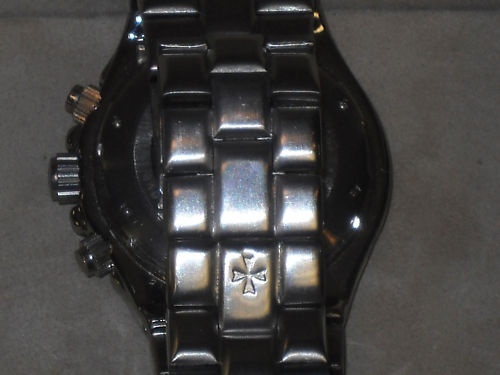 Fold-over clasp missing