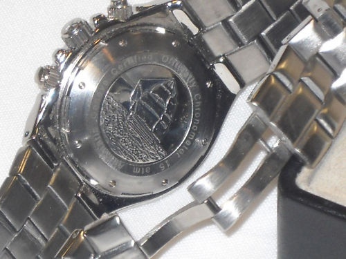 Applied medallion of OS sailing ship